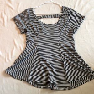 Torrid, size 1, black & white peplum top